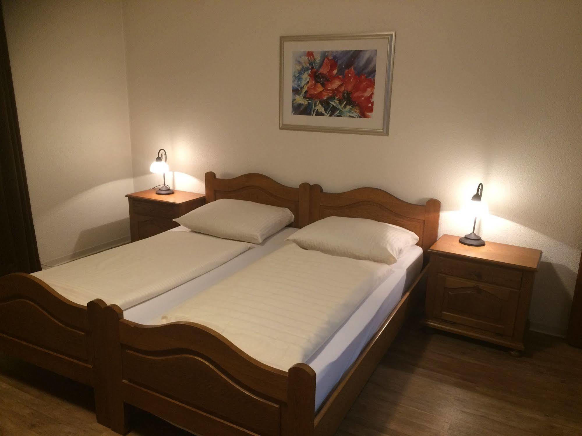 Hotel Zum Schnackel In Mainz Wiesbaden Buitenkant foto