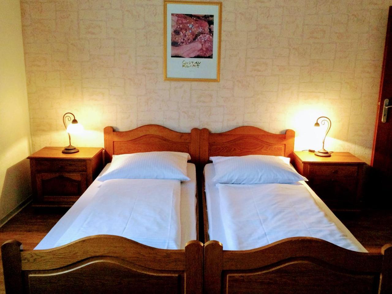 Hotel Zum Schnackel In Mainz Wiesbaden Buitenkant foto